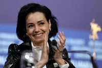 Berlin'deki Tuzak Soruya Verdiği Yanıt Gündem Olmuştu: Özgü Namal'dan Yeni Açıklama Geldi