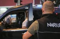 Uyuşturucu Operasyonunda Gözaltına Alınan Ünlüler Adli Tıp'a Sevk Edildi