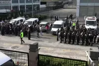 CHP Genel Merkezinde Gergin Anlar: Kılıçdaroğlu ve Özel Destekçileri Arasında Tahliye Tartışması