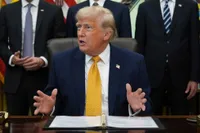 Trump'tan İran Açıklaması: "Cenaze Töreni İçin Bir Hafta İzin Verdik"