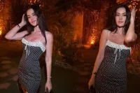 Fahriye Evcen'in Minik Çantasının Fiyatı Dudak Uçuklattı