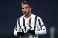 Beşiktaş'ın Gözdesi Arthur Melo Boşta Kaldı! Juventus ile Yollar Ayrıldı