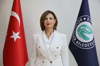 Eskişehir Büyükşehir Belediye Başkanı Ayşe Ünlüce CHP'den İstifa Ederek YENİ Parti'ye Katıldı