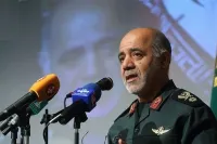 İran: "Düşmanın Yanlış Hesaplamalarına Ezici Karşılık Verilecek"
