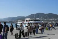Kapıda vize ile 261 bin Türk Midilli Sakız ve Sisam'ı ziyaret etti