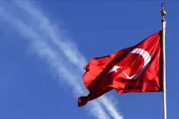Burdur'da Türk Bayrağına Çirkin Saldırı: Valilik İnceleme Başlattı!