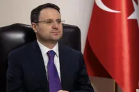 HSK Başmüfettişi Memduh Aydın'ın Kızı Trafik Kazasında Hayatını Kaybetti: Adalet Bakanı Akın Gürlek'ten Taziye Mesajı