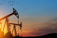 Hürmüz Boğazı'nda Kritik Adım: Petrol Fiyatlarında Sert Düşüş