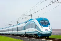 Tren yolculuklarında yeni dönem: TCDD kağıt bileti kaldırıyor
