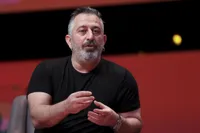Cem Yılmaz'a Ne Oldu, Sağlık Durumu Nasıl?