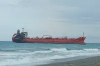 Dron saldırısına uğrayan gemi Samsun’da karaya oturdu