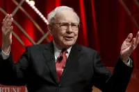 Warren Buffett 96 yaşında: Sakız satışından 1 trilyon dolarlık mirasa