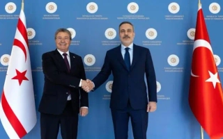 KKTC Başbakanı Ünal Üstel'den Bakan Hakan Fidan'a Kıbrıs Teşekkürü