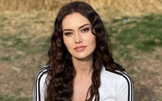 Fahriye Evcen'den Sosyal Medyayı Sallayan Paylaşım