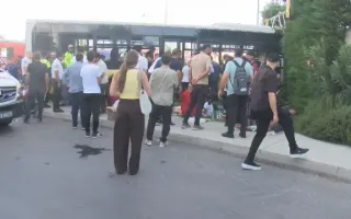 Zeytinburnu'nda İETT Otobüsü Kazası: 1 Ölü 17 Yaralı