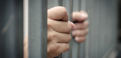 Adaletin Bu Mu Dünya? Avukata Kelepçe Takan Polise 3 Yıl Hapis!