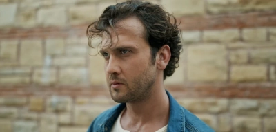 Aras Bulut İynemli’den Deha’ya Sağlık Molası