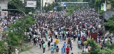 Bangladeş'te Hükümet Karşıtı Protestolar Can Aldı: 93 Ölü!