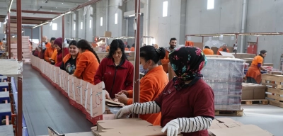 Böyle Azim Görülmedi: Eşinin Bileziğini Bozdurup İş Kurdu, 750 Kişiye İstihdam Sağlıyor