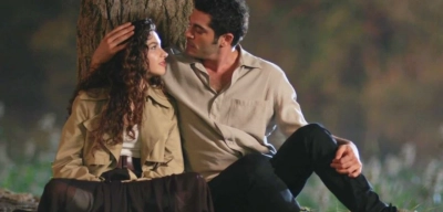 Burak Deniz ve Su Burcu Yazgı Coşkun, Yılbaşı Özel Programına Konuk Oldu