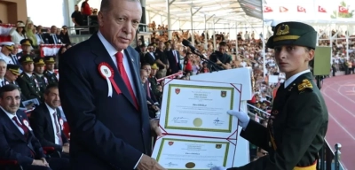 Erdoğan'dan Güler'e Teğmenler Konusunda Uyarı: "Çok Sert Gitmeyin"