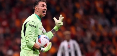 Galatasaray'ın Kalecisi Fernando Muslera Futbola Veda Etti!