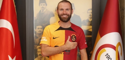 Galatasaraylı Eski Yıldızın Yeni Takımı Şaşkınlık Yarattı: Adresi Belli Oldu