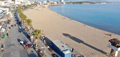 Güneşi Gören Plaja Koştu! Aralık Ayında Deniz Keyfi...