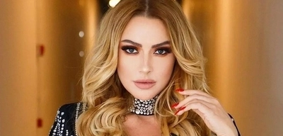 Hadise'den Sevgilisi Şenol Sönmez'le '2025' Pozu: 'Yandı Buralar'