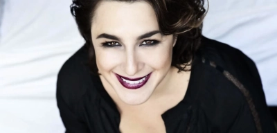 Hudutsuz Sevda Asiye Kimdir? Esra Dermancıoğlu’nun Canlandırdığı Asiye Karakteri, Hayatı ve Tüm Detaylar