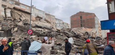 İstanbul Güngören'de Bina Çöktü: Çok Sayıda Ekip Sevk Edildi!