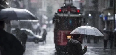 İstanbul için Gök Gürültülü Sağanak Uyarısı
