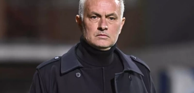Jose Mourinho Operasyon Geçirecekti: Hastalığı Ortaya Çıktı