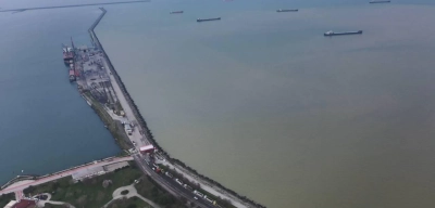 Karadeniz Sahilinde Petrol Sızıntısı: Rusya Acil Durum İlan Etti!