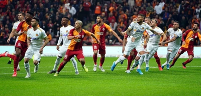Kayserispor Galatasaray Maçı Ne Zaman? Kayserispor Galatasaray Maçı Hangi Kanalda? Kayserispor Galatasaray İlk 11'ler!