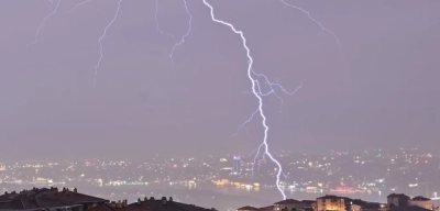 Kışlıkları Dolaptan Çıkarın, Şemsiyenizi Unutmayın! Havalar Soğuyacak, Sağanak Geliyor