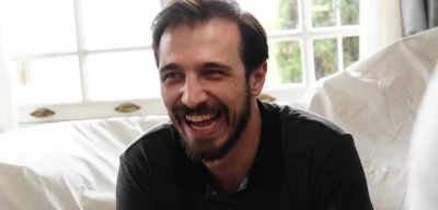 Kızılcık Şerbeti Mustafa Kimdir? Emrah Altıntoprak’ın Canlandırdığı Karakterin Hikayesi