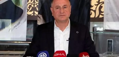 Lütfü Savaş, CHP'den İhraç Edildi