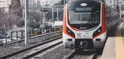 Marmaray'da Bir Kişi Raylara Atlayarak İntihar Etti!