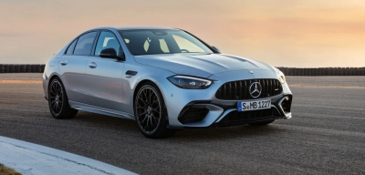 Mercedes AMG C63 SE Performance İlk Bakış: Hızla Dolu Teknoloji
