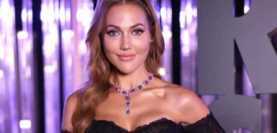 Meryem Uzerli Yapay Zeka ile Erkek Oldu! "Bana Bu Adamı Bulun Aşık Oldum"