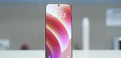 Oppo Find X8 Tasarımı Tıpkı iPhone! Bir Dinamik Ada'sı Eksik