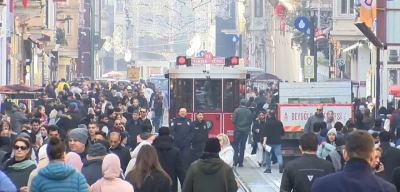Taksim'de Yılbaşı Hazırlıkları: O Saatte Trafiğe Kapatılacak
