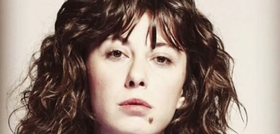 Taş Kağıt Makas Dizisi Emel Kimdir? Burcu Halaçoğlu’nun Canlandırdığı Emel’in Hikayesi ve Özellikleri