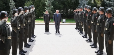 Yaşar Güler, Kara Kuvvetleri Komutanlığında Denetlemelerde Bulundu