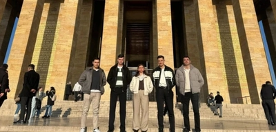 TSK'dan İhraç Edilen 5 Teğmen Anıtkabir'i Ziyaret Etti