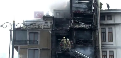 Mısır Çarşısı'ndaki Restoranda Yangın
