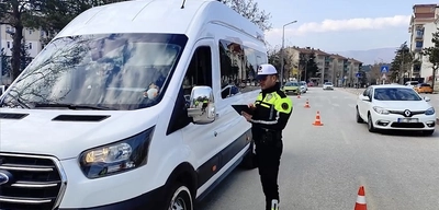 Trafikte Araç Denetimleri Sürüyor