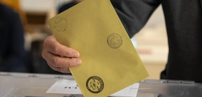 AK Parti'den 'Erken Seçim' Açıklaması: "Türkiye'nin Sorunlarını Çözmek için Siyaset Yapıyoruz"