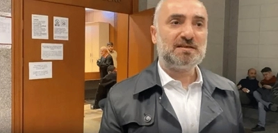 Gözaltına Alınan Gazeteci İsmail Saymaz Adliyeye Sevk Edildi
